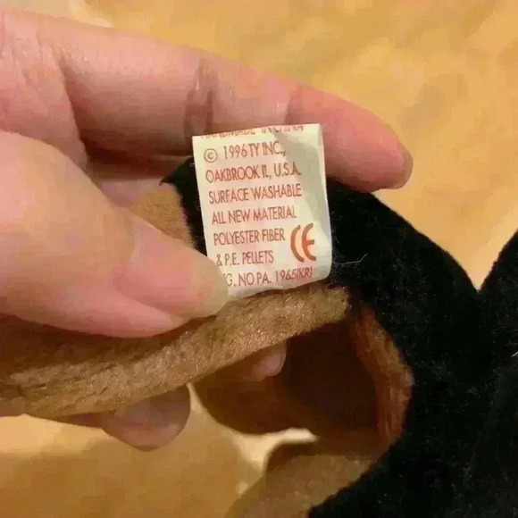 Doby Beanie Baby - Picture 7 of 7